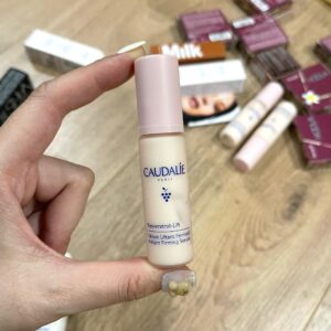 Serum caudalie hồng 10ml